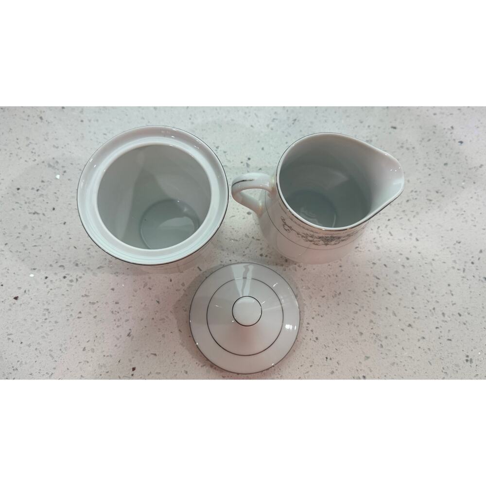 Vintage Diane Fine Porcelain Japan Creamer Sugar Bowl Lid Set Platinum Trim - Picture 3 of 6